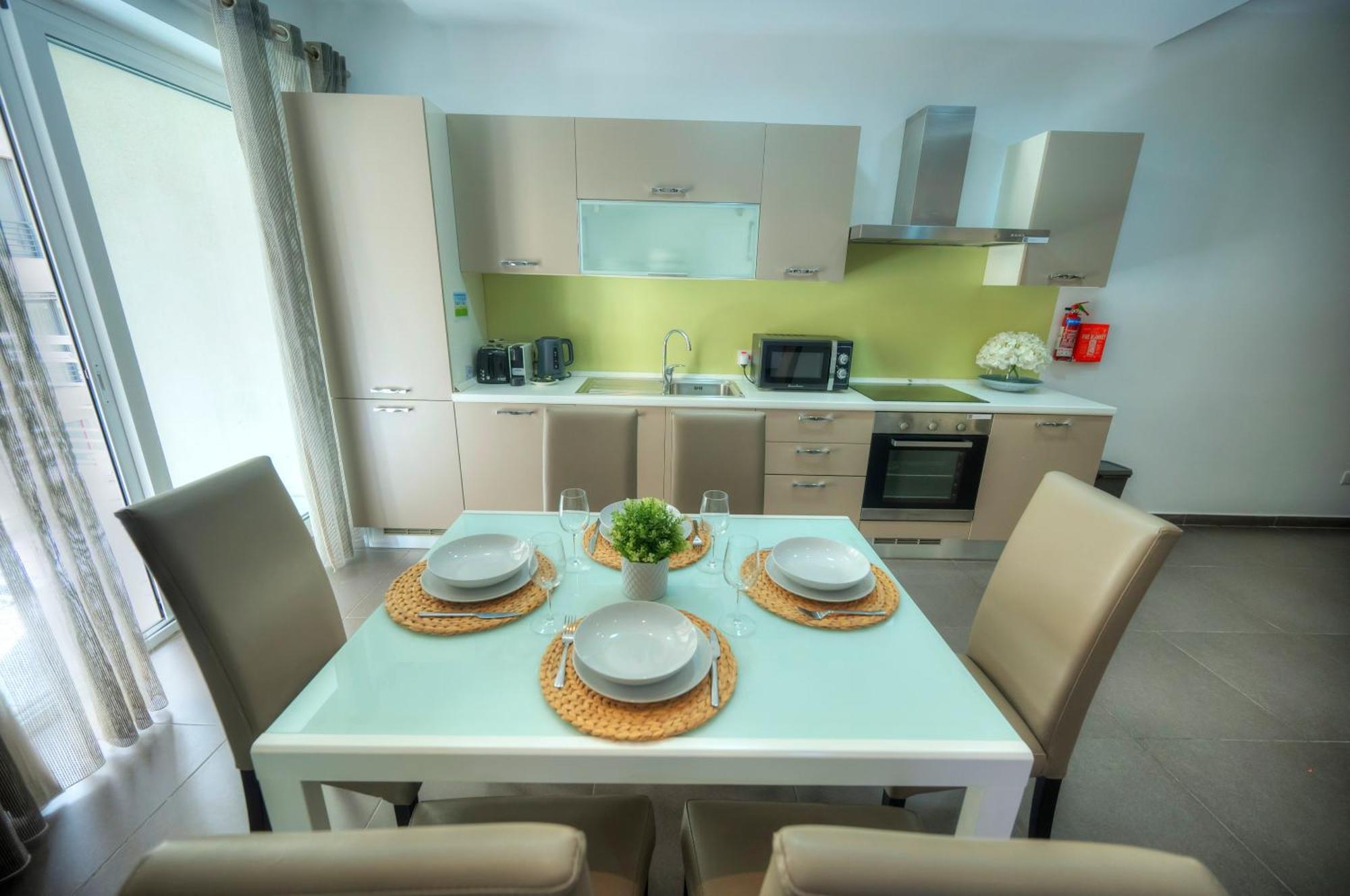 Bright & Large 2Bedrooms In Sliema Center Mpor1-1 Exterior photo