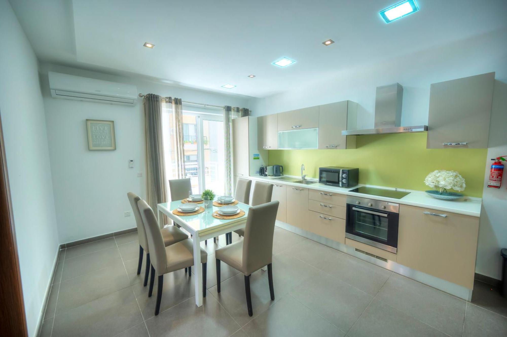 Bright & Large 2Bedrooms In Sliema Center Mpor1-1 Exterior photo
