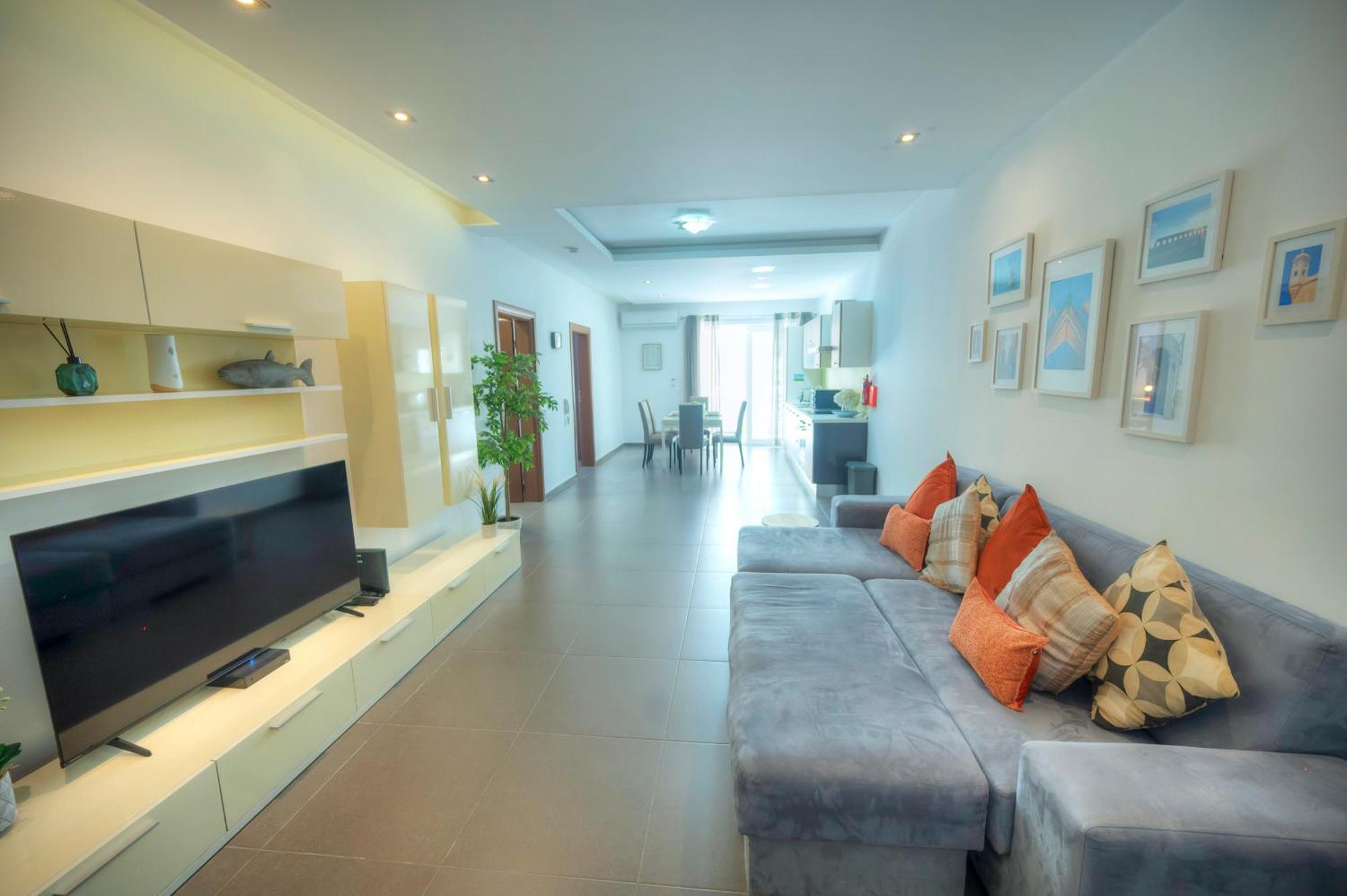 Bright & Large 2Bedrooms In Sliema Center Mpor1-1 Exterior photo
